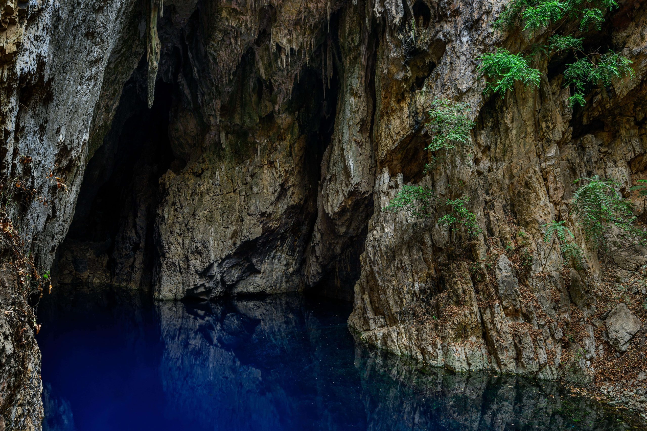 The Sleeping Pool with its vibrant blue and crystal-clear water, Zimbabwe